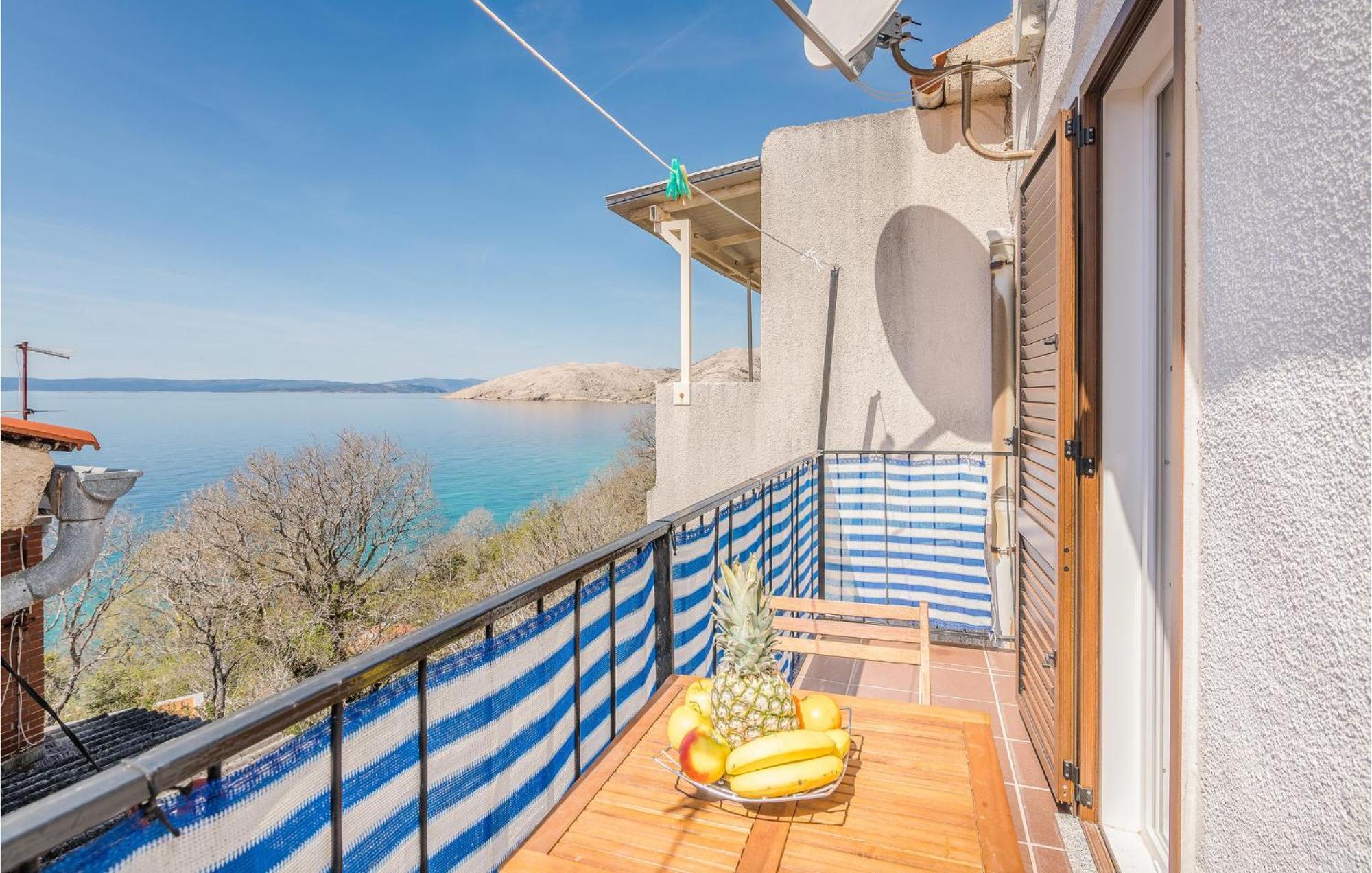 Stunning Home In Punat With Kitchen Стара Башка Екстер'єр фото